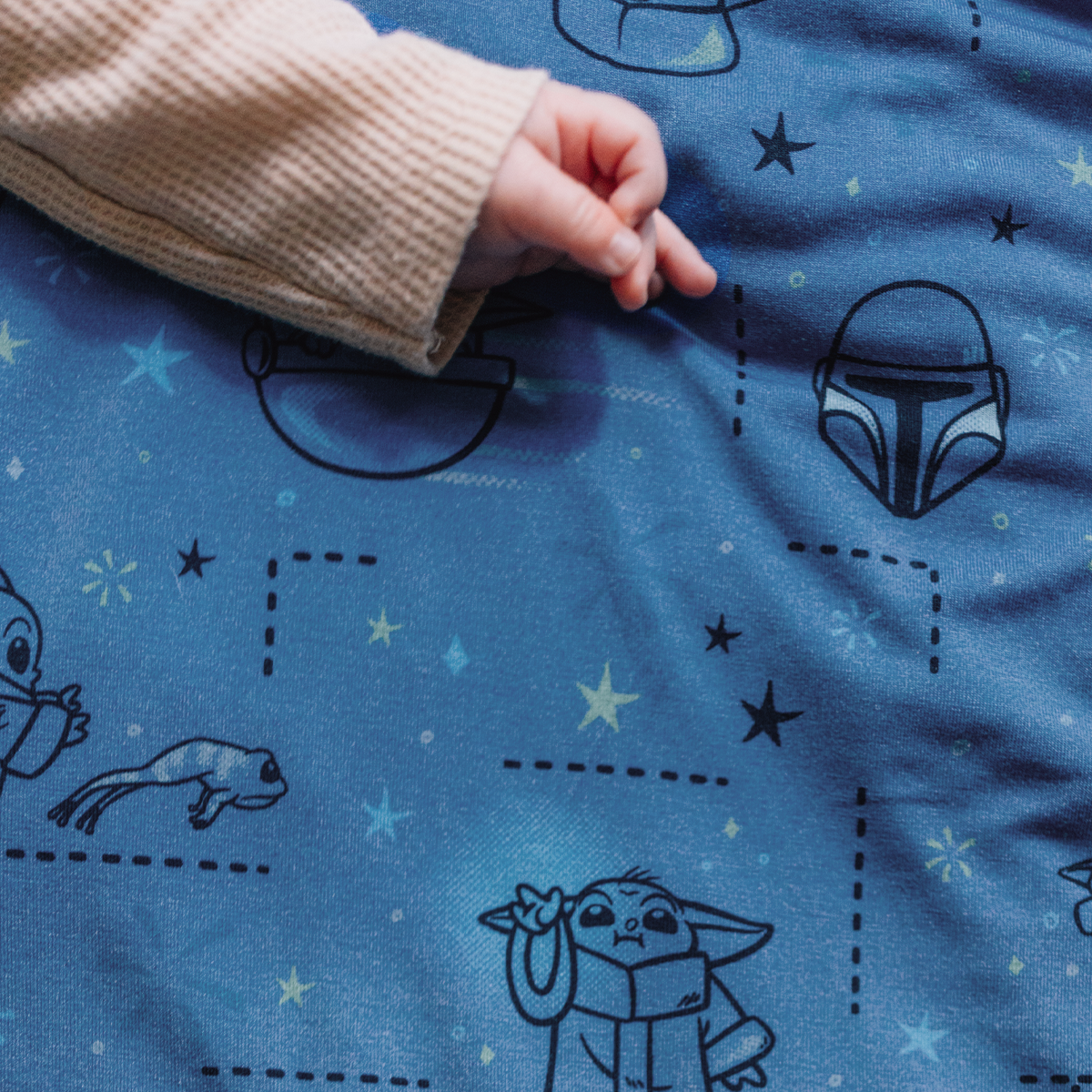 STAR WARS™ GROGU LIGHTS BLANKET