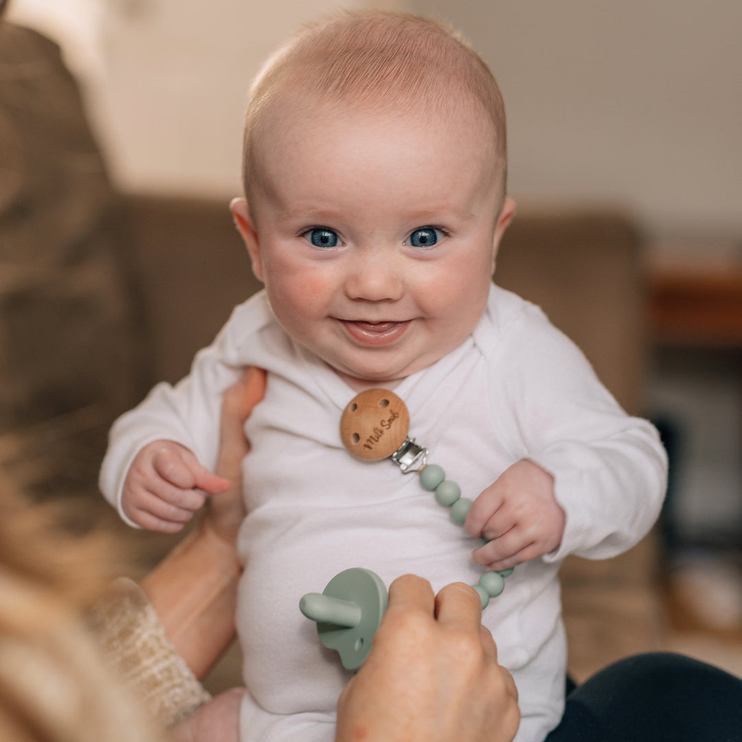 best pacifier clip