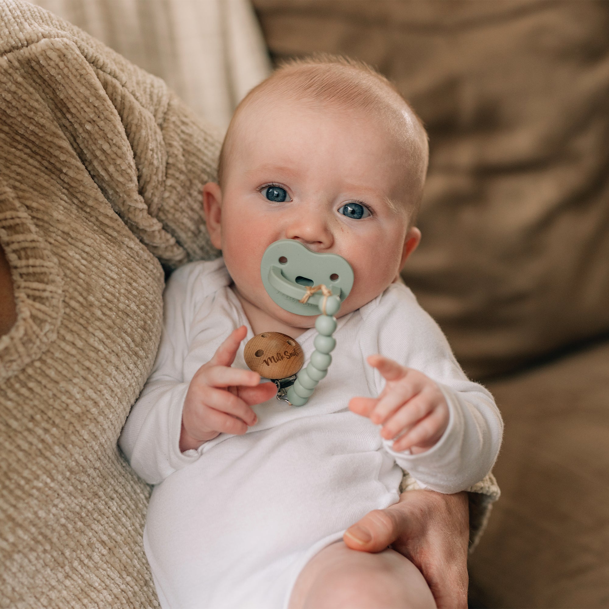 beaded pacifier clip