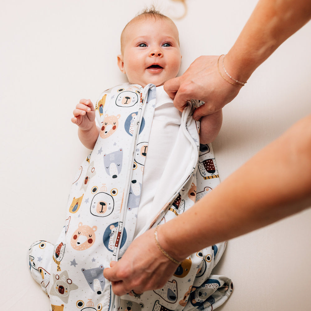 Guide to Sleep Sacks and Sleeping Bags for Newborns