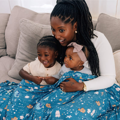 DISNEY AND PIXAR FINDING NEMO OVERSIZED BLANKET