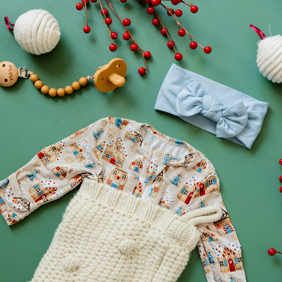 WINTER WONDERLAND FOOTED JAMMIES