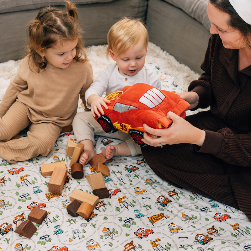 DISNEY AND PIXAR CARS OVERSIZED BLANKET