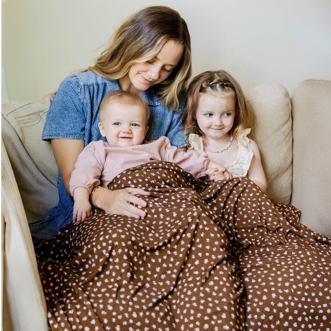 BROWN SUGAR BLOOM OVERSIZED BLANKET