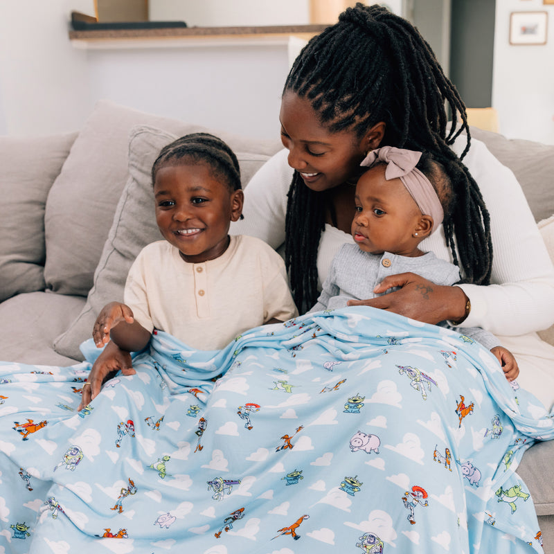 DISNEY AND PIXAR TOY STORY OVERSIZED BLANKET