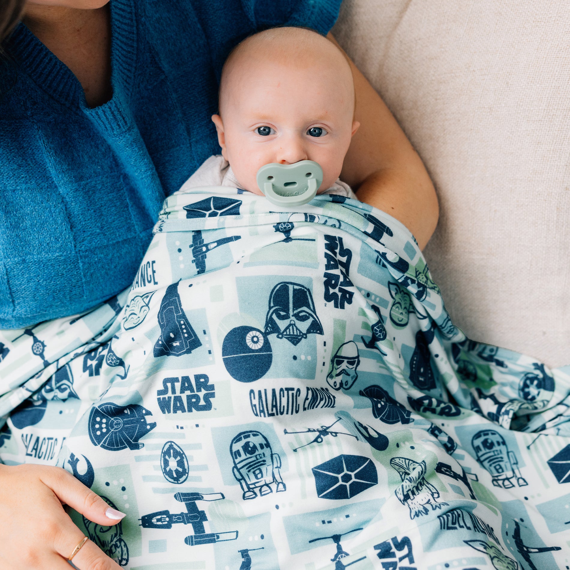 STAR WARS™ GALAXY BATTLE BLANKET