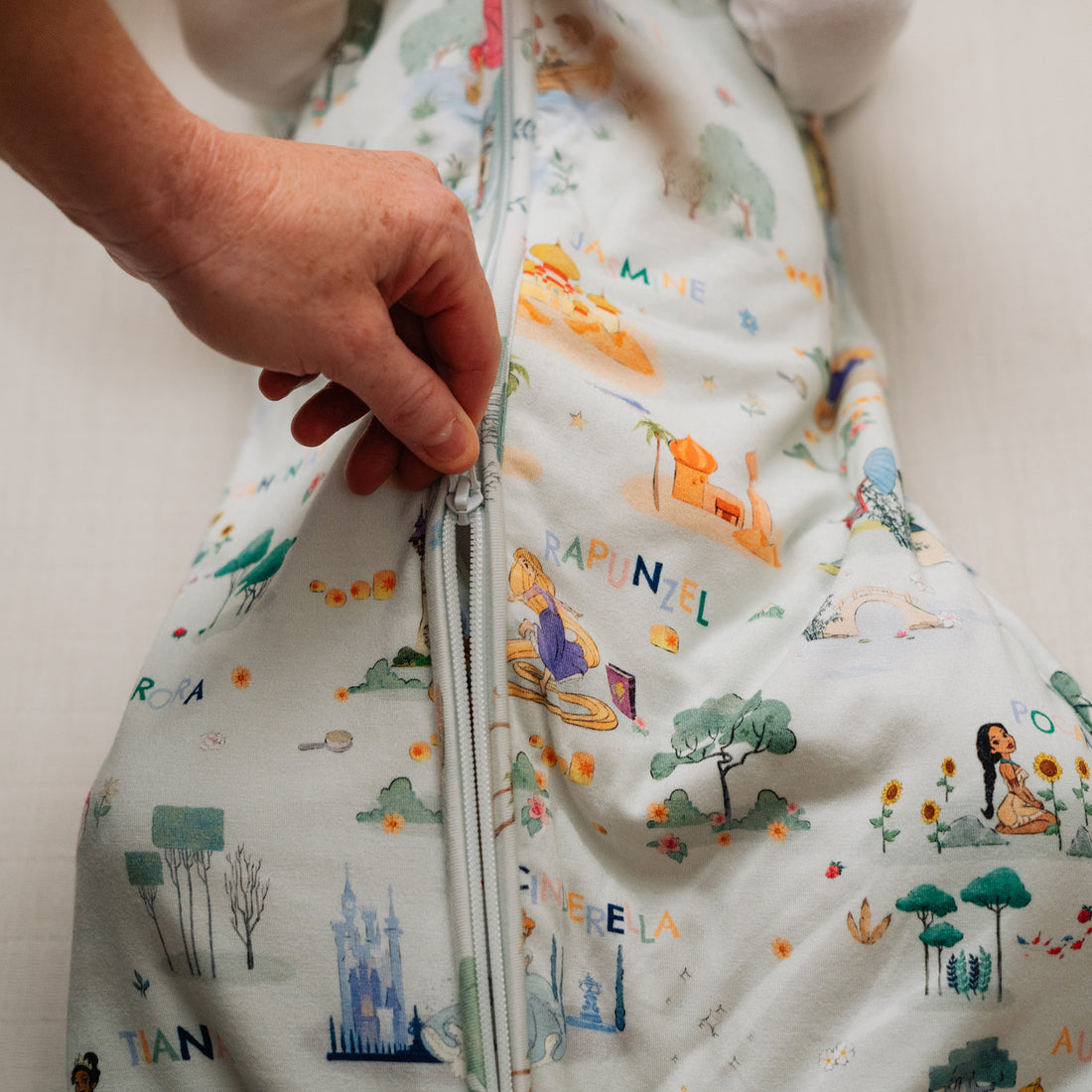 baby bodysuit 